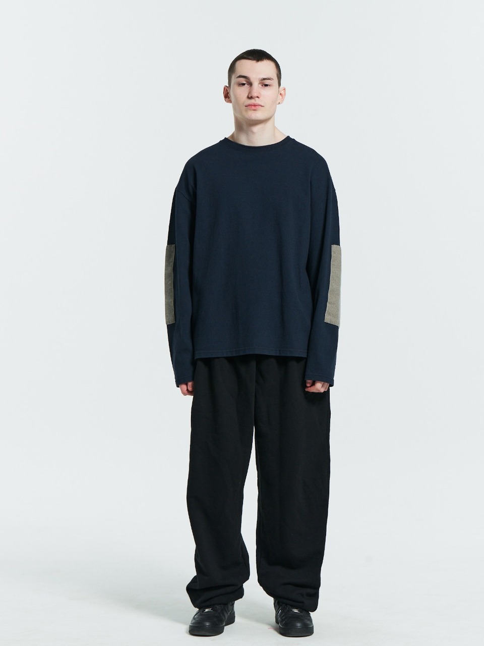 PLASTICPRODUCT - MPa PATCHED SLEEVE (NAVY)